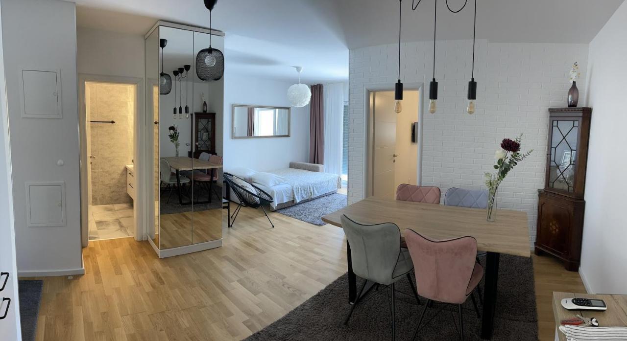 Apartment Leon Makarska